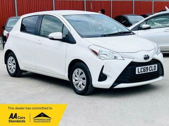 Toyota Yaris 1.0Dual VVT-i TR Multidrive S Euro 6 5dr