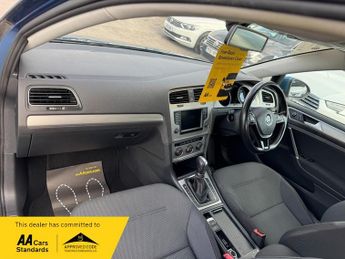 Volkswagen Golf MATCH TDI BLUEMOTION TECHNOLOGY DSG