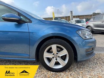 Volkswagen Golf MATCH TDI BLUEMOTION TECHNOLOGY DSG