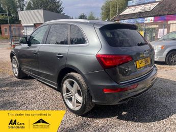 Audi Q5 2.0 TDI S line Plus SUV 5dr Diesel S Tronic quattro Euro 5 (s/s)