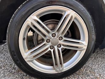 Audi Q5 2.0 TDI S line Plus SUV 5dr Diesel S Tronic quattro Euro 5 (s/s)
