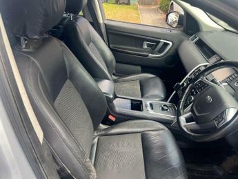 Land Rover Discovery Sport 2.0 TD4 SE Auto 4WD Euro 6 (s/s) 5dr