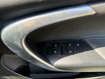 Vauxhall Insignia 2.0 CDTi Elite Nav Auto Euro 5 5dr