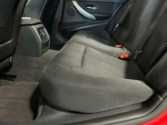 BMW 3 SERIES 2.0 320d ED EfficientDynamics Auto Euro 5 (s/s)
