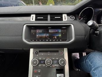 Land Rover Range Rover Evoque TD4 HSE DYNAMIC LUX-PANORAMIC ROOF-SAT NAVIGATION-HEATED SEATS-P
