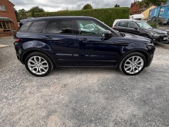 Land Rover Range Rover Evoque TD4 HSE DYNAMIC LUX-PANORAMIC ROOF-SAT NAVIGATION-HEATED SEATS-P