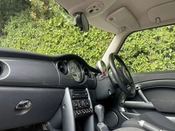 MINI Hatch COOPER