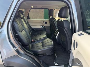Land Rover Range Rover Sport SDV6 HSE DYNAMIC