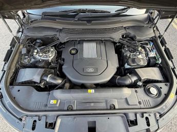 Land Rover Range Rover Sport SDV6 HSE DYNAMIC