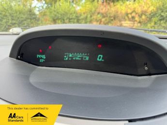 Toyota Yaris VVT-I TR MM