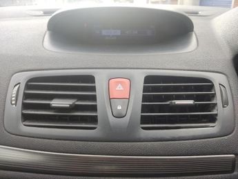 Renault Megane I-MUSIC DCI
