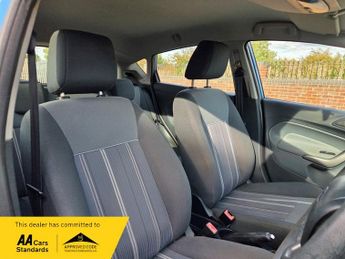 Ford Fiesta 1.4 Edge Hatchback 5dr Petrol Automatic (154 g/km, 94 bhp)
