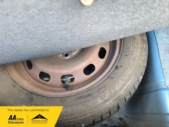 Ford Fiesta 1.4 Edge Hatchback 5dr Petrol Automatic (154 g/km, 94 bhp)