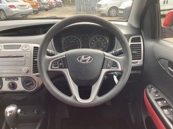 Hyundai I20 1.4 Comfort Hatchback 5dr Petrol Auto Euro 4 (99 bhp)