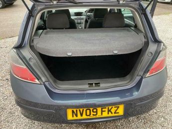 Vauxhall Astra 1.6i Active Plus 5dr