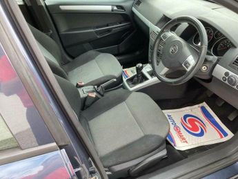 Vauxhall Astra 1.6i Active Plus 5dr