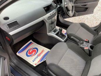 Vauxhall Astra 1.6i Active Plus 5dr