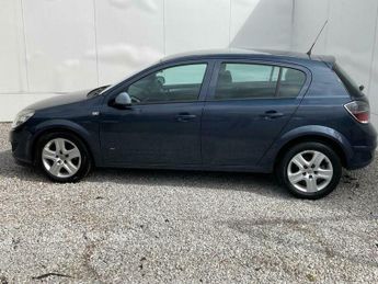 Vauxhall Astra 1.6i Active Plus 5dr