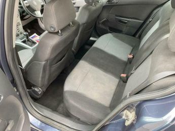 Vauxhall Astra 1.6i Active Plus 5dr