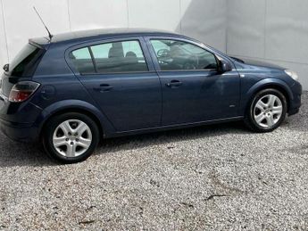 Vauxhall Astra 1.6i Active Plus 5dr