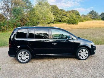 Volkswagen Touran 2.0 TDI SE DSG 5dr (5 Seats)
