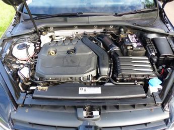 Volkswagen Golf MATCH TSI EVO DSG