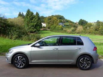 Volkswagen Golf MATCH TSI EVO DSG