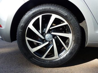 Volkswagen Golf MATCH TSI EVO DSG