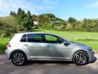 Volkswagen Golf MATCH TSI EVO DSG