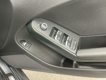 Audi A4 TFSI QUATTRO SE TECHNIK