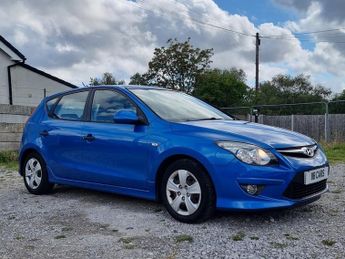 Hyundai I30 1.6 CRDi Classic Hatchback 5dr Diesel Manual Euro 4 (89 bhp)