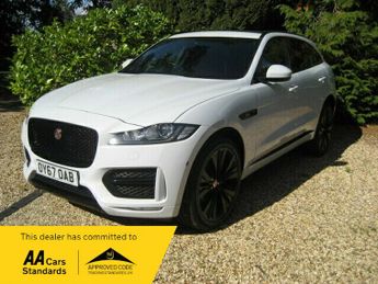 Jaguar F-Pace 2.0D R-SPORT AWD 240 Automatic