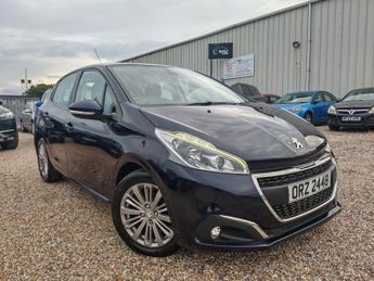 Peugeot 208 S/S SIGNATURE