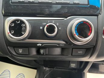 Honda Fit 1.3 L Auto 5dr