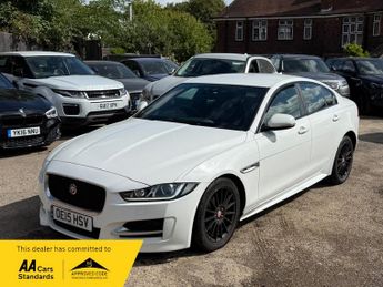 Jaguar XE R-SPORT