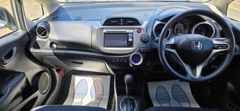 Honda Jazz FIT 1.3h IMA HS-T CVT Euro 5 5dr
