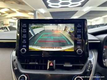 Toyota Corolla COMMERCIAL [HEATED SEATS & REVERSE CAMERA]