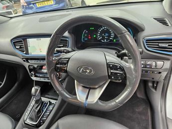 Hyundai Ioniq PREMIUM SE