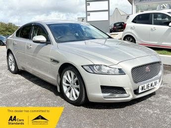 Jaguar XF 2.0 D PORTFOLIO