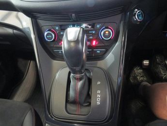 Ford Kuga ST-LINE X TDCI