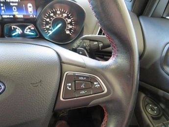 Ford Kuga ST-LINE X TDCI