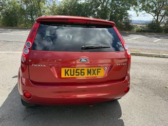 Ford Fiesta FREEDOM 16V