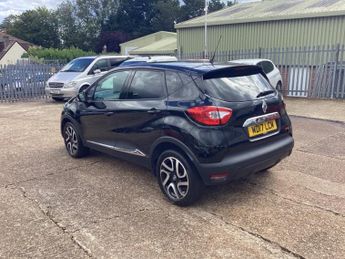 Renault Captur 1.5 dCi ENERGY Dynamique S Nav SUV 5dr Diesel Auto Euro 6 (s/s)