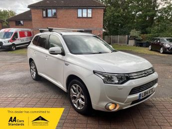 Mitsubishi Outlander 2.0h 12kWh GX4h SUV 5dr Petrol Plug-in Hybrid CVT 4WD Euro 5 (s/
