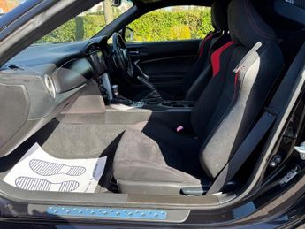 Toyota GT86 2.0 Boxer D-4S Auto Euro 5 BIMTA / CARVX GUARANTEED