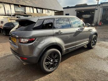 Land Rover Range Rover Evoque TD4 SE TECH