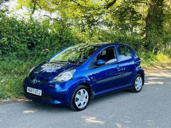Toyota AYGO 1.0 VVT-i Blue Hatchback 5dr Petrol Manual Euro 4 (67 bhp)