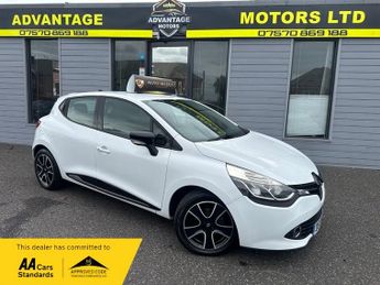 Renault Clio 1.2 16V Dynamique MediaNav Hatchback 5dr Petrol Manual Euro 5 (7