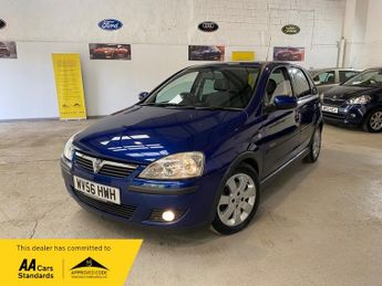 Vauxhall Corsa 1.4i 16v SXi+ Hatchback 5dr Petrol Manual (142 g/km, 89 bhp)