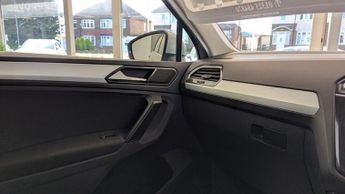 Volkswagen Tiguan SE NAVIGATION TDI BMT 4MOTION DSG AUTO DIESEL 108000 MILES